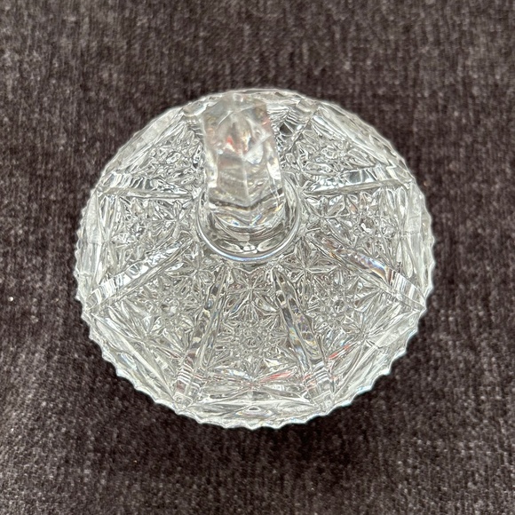 Crystal jewelry/sugar bowl/catch all vintage vase. - Picture 4 of 5